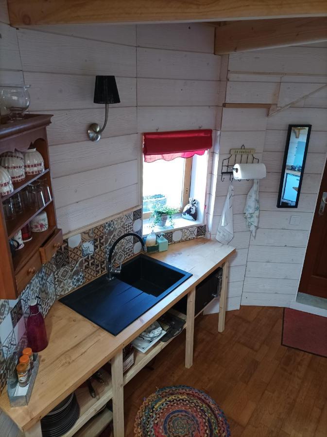 La Tour De Ver Gite Atypique Possibilite Table D'Hotes Sur Reservation Ngoại thất bức ảnh